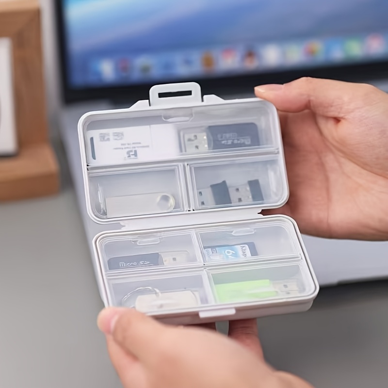 Stationery And Office Supply Stores - 1 Buah Kotak Penyimpanan USB dengan